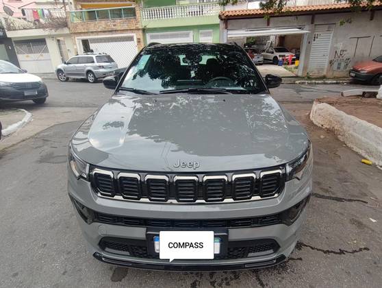 JEEP COMPASS 2.0 HURRICANE 4 TURBO GASOLINA BLACKHAWK AT9 JEEP COMPASS 2.0 HURRICANE 4 TURBO GASOLINA BLACKHAWK AT9
